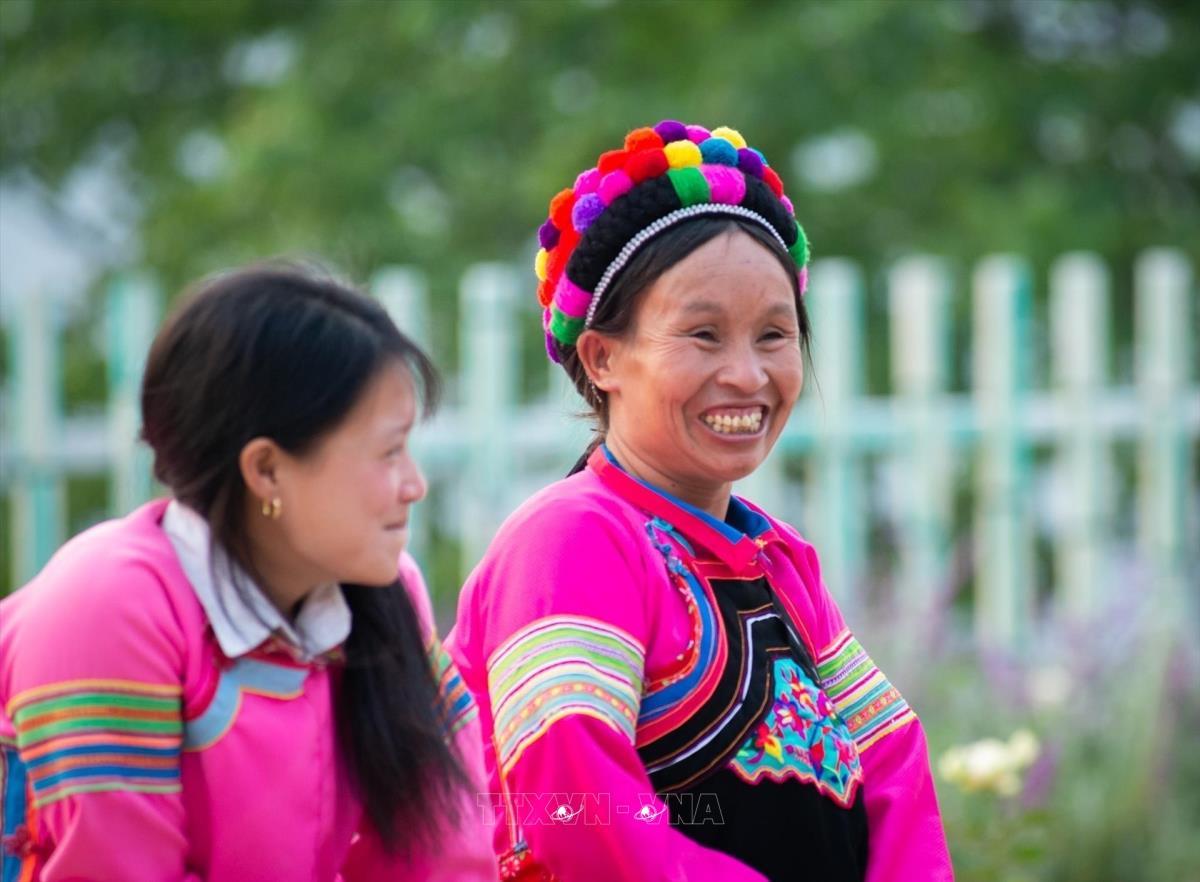 Dân tộc Phù Lá