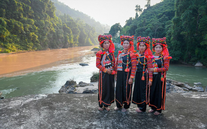 Dân tộc Hà Nhì