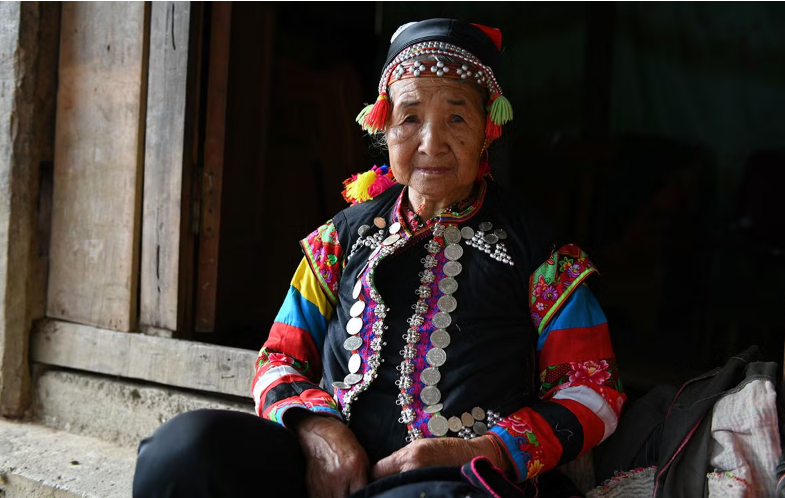 Dân tộc La Hủ