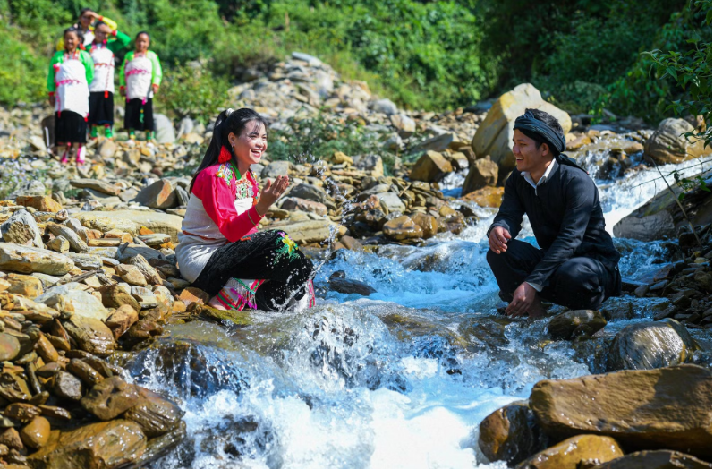 Dân tộc Mảng