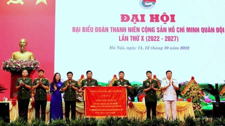 Hơdrŭh tơdăm Ƀô̆ đô̆i hơnăp jang tĭh, ‘mĕh vă kơtang