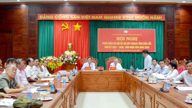 Tơlơi lăi nao Akô̆ bruă pơkă tơring čar Daklak 