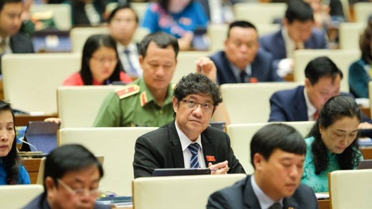 Sơnđờm mŭt pơrjum tơrgùm bal pơrjum dơ̆ 4, Quôk hội khoá 15 