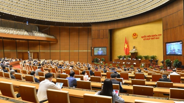 Quốc hội prá xay đăh pr’ặt tr’mông đhanuôr