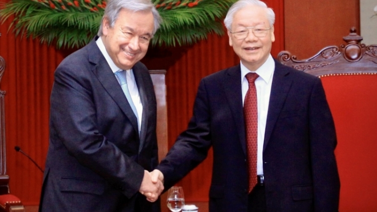 Pôa Nguyễn Phú Trọng, Kăn xiâm pơkuâ hnê ngăn Đảng tơdah Kăn xiâm chêh tôm xo rơkong Khu l