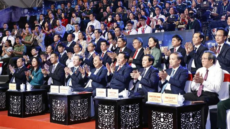 Bôk nau kan “Hồ Chí Minh-Ntrong hăn mpŏng ŭch 2022”