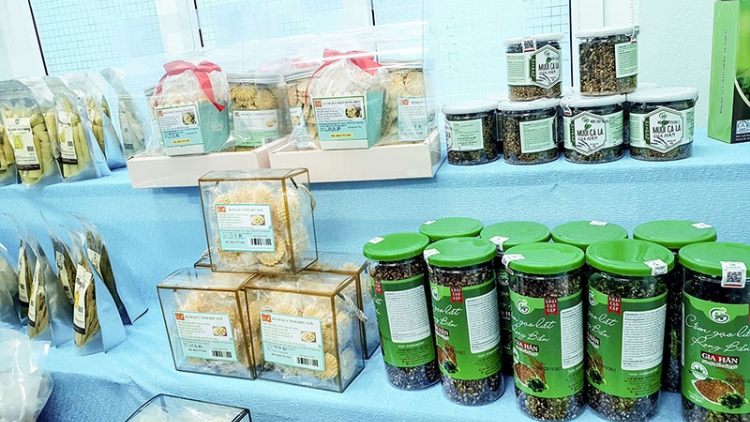 Pa dưr dal râu chr’năp chr’noh chr’bêệt âng da ding k’coong c’noong k’tiêc Quảng Trị