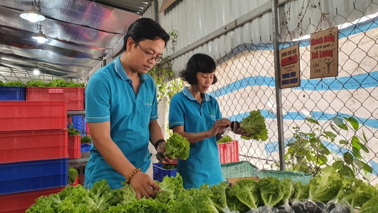 DN NGAK NONG BAN RAYA HCM KURANG PHUN JIEN PEIH PRAONG BRUK NGAK