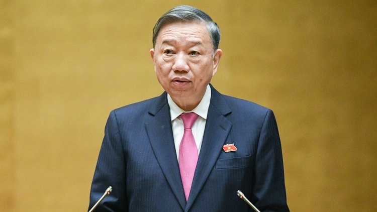 Xay moon p’xoọng “zr’lụ n’niên” coh hộ chiếu ooy Nghị quyết pr’họp g’luh 4