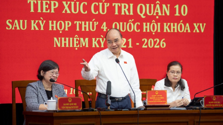 Kơdră teh đak Nguyễn Xuân Phúc tơƀơ̆p pơma dơnuh hăm bơngai tăh hla tơ̆ pơlei tơm Hồ Chí Minh