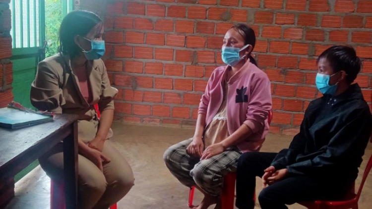 Mđĭ lar bruă klam nao mtô hđeh sang hră ti krĭng mnuih djuê ƀiă čar Kon Tum 