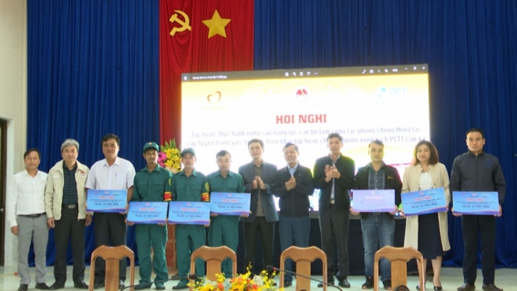 Pơ tâp pơ hrăm hơ tŏk tơ drong tang găn sar bar đơ̆ng hơ yuh plenh tĕh tơ̆ Kon Tum 