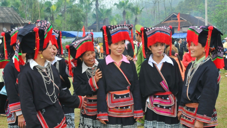 Lầy tzình  phát sinh ìu miền vả thứ 6 hoi 25.11.2022