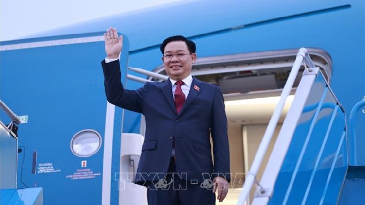 Khua git gai wai lăng pơ ala mơnuih ƀôn sang dêh čar ta ơi Vương Đình Huệ čuă dêh čar Kur hăng hmư̆ jơnum AIPA – 43 