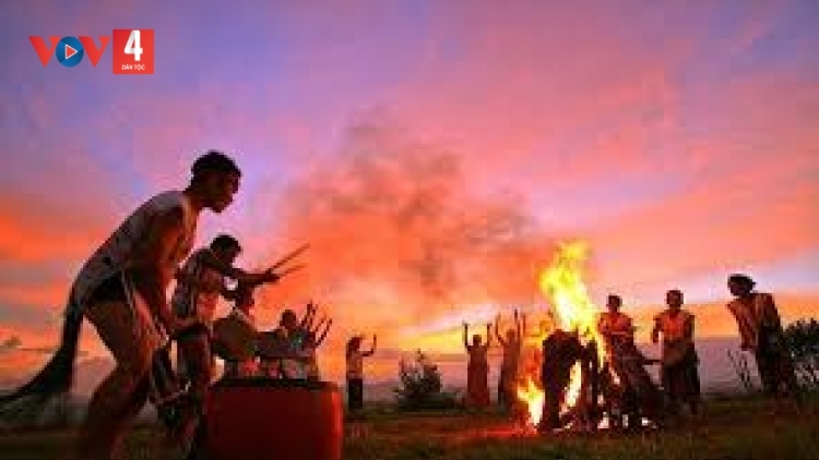 Dŭm klei mmuñ bi khăp êkei mniê