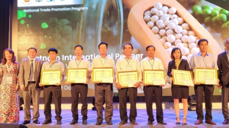 Mnơ̆ng dhơ̆ng lŏ hma Lăn Dap Kngư ba čhĭ kơ ala tač êngao