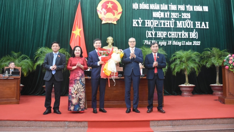 Ông Tạ Anh Tuấn bơơn bầu bhrợ Chủ tịch UBND tỉnh Phú Yên