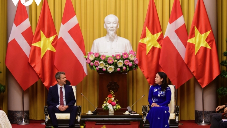 Phŏ Kơ dră tĕh đak Võ Thị Ánh Xuân pơ ma nuh hăm Kon ƀok pơ tao Đan Mạch Frederik 