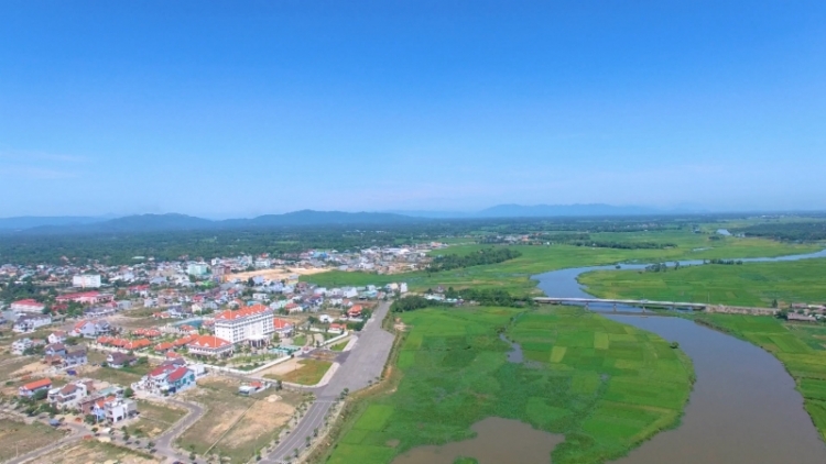 Quảng Nam: Vêy pa zum 2 chr’hoong Phú Ninh, Núi Thành ooy thành phố Tam Kỳ