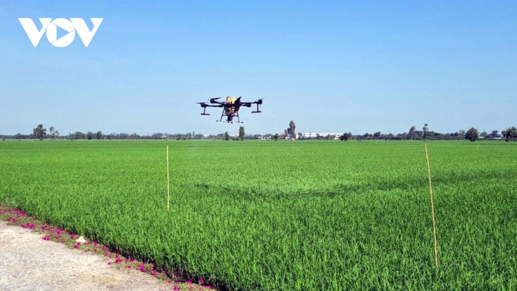 Đươi dua khoa học công nghệ đoọng pa dưr nông nghiệp nhâm mâng