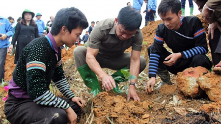 Tẩu công tzấu pun miền tzấu công lún múa tỏi phính miền tzộ