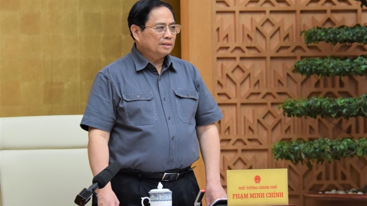 Thủ tướng Cíñ phủ ồng Phạm Minh Chính đơng lam pơrjum Cíñ phủ tơngume lơh adat boh lam nhai 11 