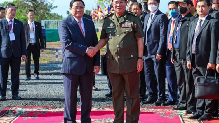 THỦ TƯỚNG RAJAEI PHẠM MINH CHÍNH BA AKAOK KAPUL LAMBAOK PAKAT GLAONG VIỆT NAM TAGOK JALAN NAO RIVANG NEGAR CAMPUCHIA 