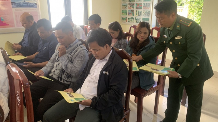 Thừa Thiên Huế: Pa choom đoọng Luật Biên phòng Việt Nam ha cán bộ apêê chr’val k’noong k’tiêc