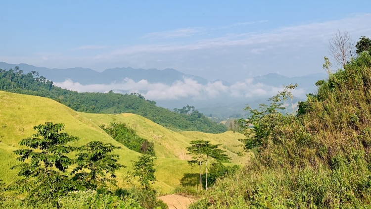 Hân noo ha roo đoọm coh da ding ca coong Nam Giang