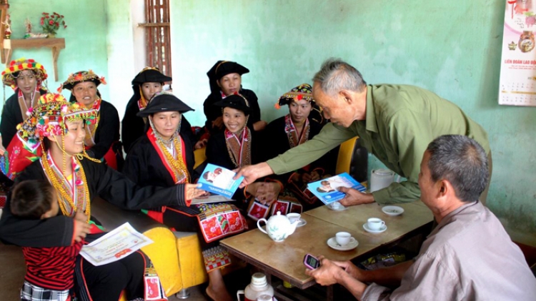 Mơdêk hnê tối ‘na luât ăm hdroâng kuăn ngo ƀă kong ngo