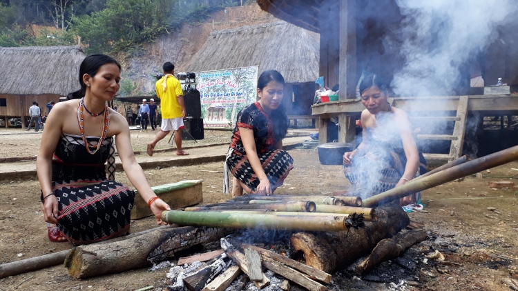 Khúc tự tình phố núi