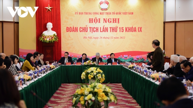 Mphŭn pŏk Klei bi kƀĭn Bruă mặt trận čar kwar Việt Nam tal 15, gưl 9