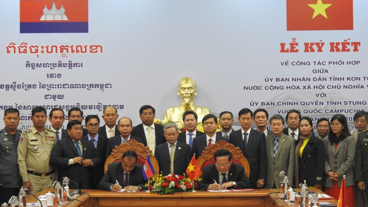 Càr Kon Tum mờ càr Stung Treng, lơgar Campuchia kĭ lơh broă bal