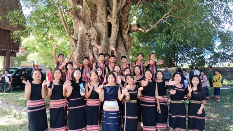 Prăp gàr niam chài ală jơi bơtiàn dùl êt nă cau tàm càr Kon Tum, dùl broă lơh uă jơnau kờñ