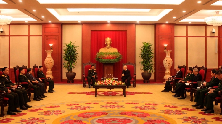 Tổng Bí thư Nguyễn Phú Trọng wơt Groi Thủ tướng Chính phủ, Bộ trưởng Quốc phòng Lào