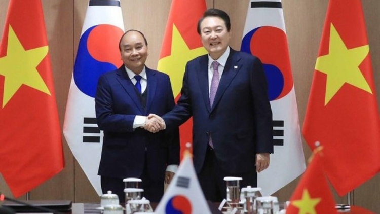 Khua lăn čar Nguyễn Xuân Phúc bi blŭ hrăm hŏng khua mil čhil Dhung Korea 