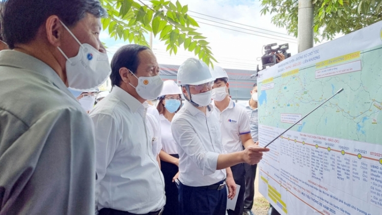 Tây Nguyên: Po troăng kân troh a pêi cheăng kâ tơtêk