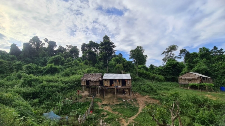 Quảng Bình: Bí thư Đảng ủy chr’val k’noong k’tiêc crêê p’tộ pa zêng bh’rợ coh Đảng