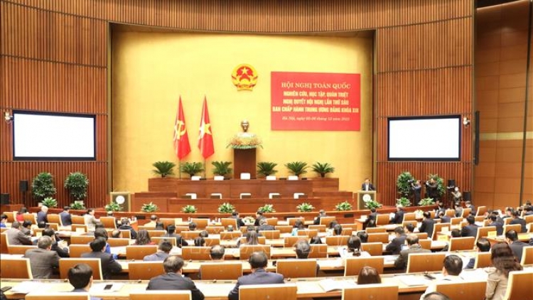 Pơrjum gùt lơgar kơlôi sơnơng, bơsram lơh jat Nghị quyết Pơrjum dà lơgar 6 