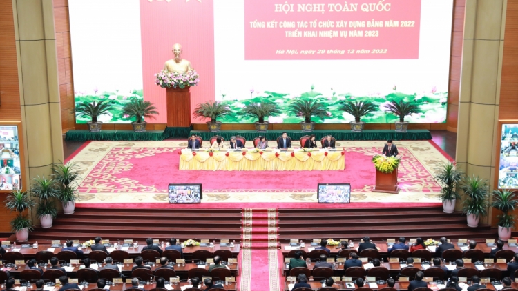 Pơrjum gùt lơgar lam lơh kơnòl broă nam 2023 bơh Gah Rơndap broă Bơt bơtàu Đảng 