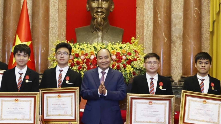 Jơnau tơngit dơ̆ pe, ngai 27-12-2022