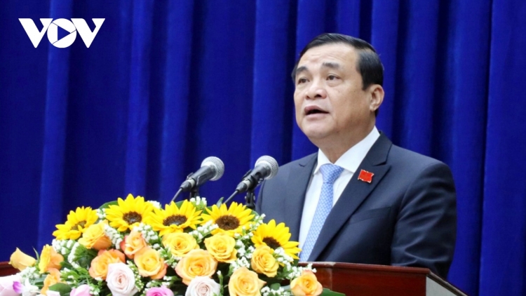 Quảng Nam ra pặ 2/5 tỉnh, thành phố zr’lụ kinh tế bha lâng miền Trung đắh pr’lướt pa dưr pa xớc kinh tế