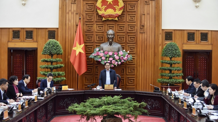 THỦ TƯỚNG PHẠM MINH CHÍNH DANG AKOK NYAOM BIAI THƯỜNG TRỰC RAJAEI KA BRUK TACEI BA JALAN PEIH NGAK SARAK JIEN NDO, SARAK JIEN PADAI, KINH TẾ VĨ MÔ