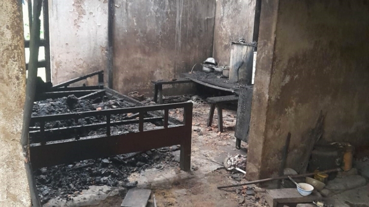 Quảng Bình: Câm oih hang pa ngăn crêê ra rooh, 1 cha năc manuyh chêệt