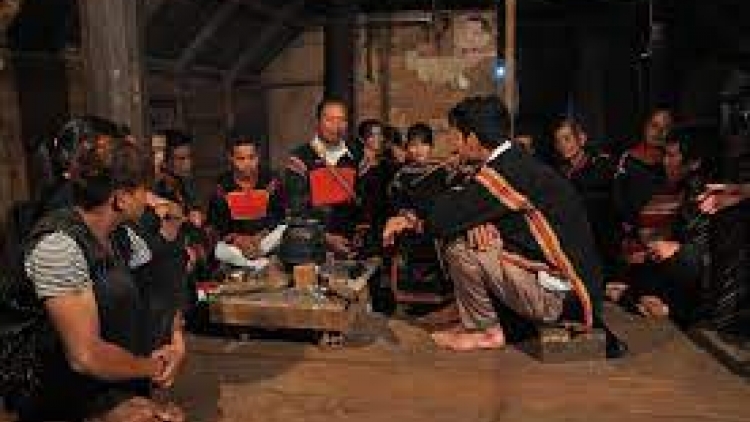 Dŭm klei Khan Êđê