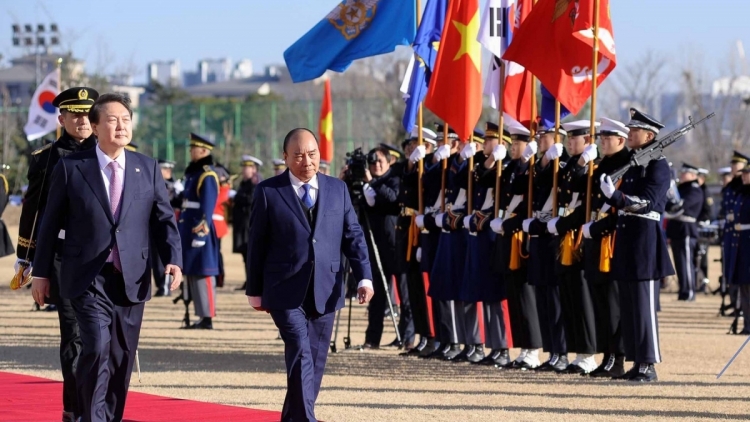 ពត៌មាន ម៉ោង ១៥