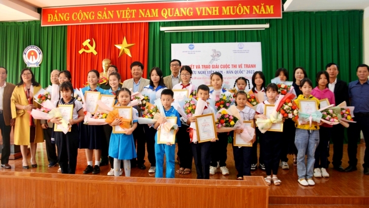 Dăk Lăk: Rơlao 5 rơbô pang rùp wăc bè “Nùs nhơm lơh bơyô bal đah lơgar Việt Nam mờ lơgar Hàn Quốk”