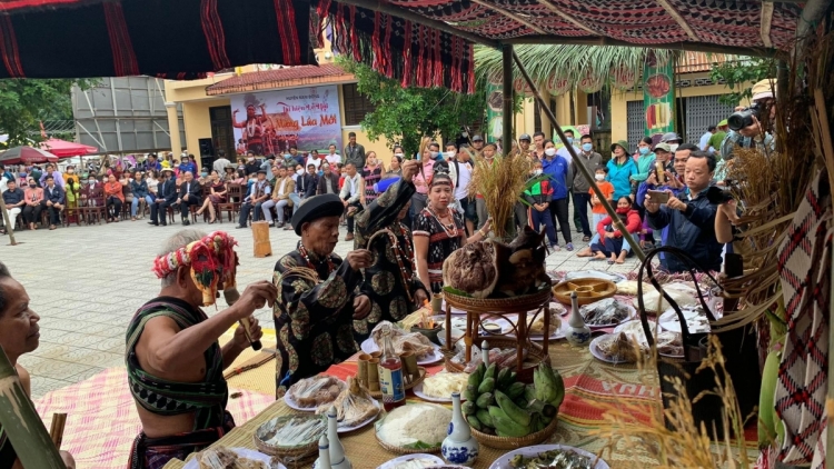 T’bhlâng xay truih pazêng xa nay đoọng ha manuyh vêy bấc ngai chăp manuyh acoon coh