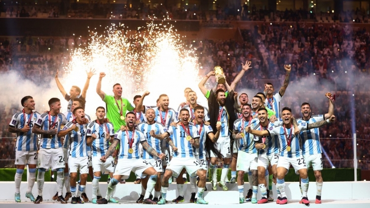 Lionel Messi t’vaih bấc lỷ lục bêl đh’rưah lâng Argentina Vô địch World Cup 2022