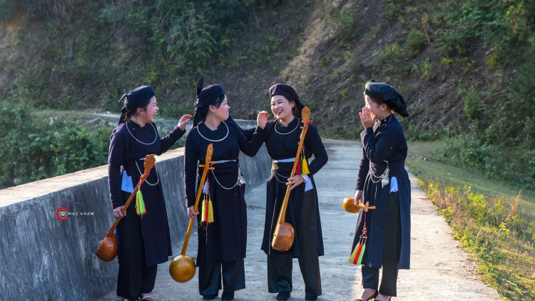 CHƯƠNG TRÌNH KHAY HENG TIỂNG TÀY NÙNG  (Thứ Hai – Vằn 02/01/2022)